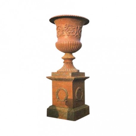 Socle et vase en fonte