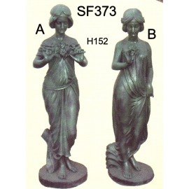 Statue de femme en fonte